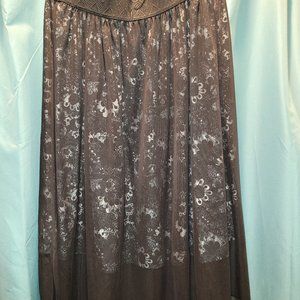 LuLaRoe Lola Skirt Medium M Black White Floral A Line Knee Length